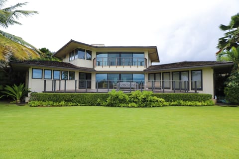 Ocean yard view looking back at the house