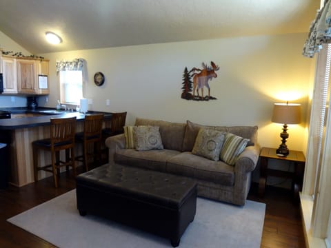 neutral decor chosen to please everyone