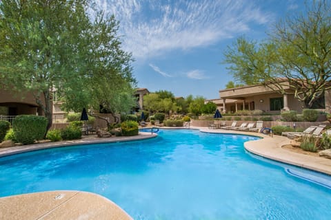 Awesome community pool!