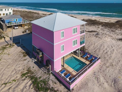 Your private gulf-front escape, pool, direct beach access, and endless Gulf view