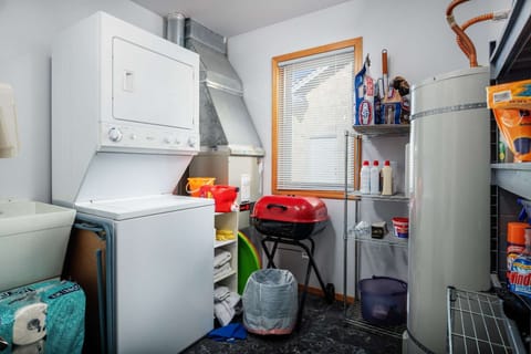 Lot of supplies available if needed in the laundry room on the main floor.