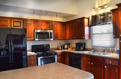 Kitchen with small island