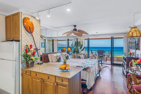 Ocean front condo on North Kaanapali Beach
Call 925-381-6207. Private owner 
