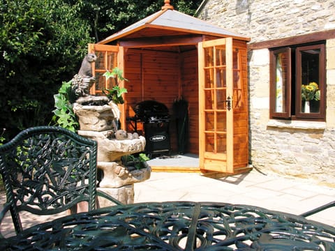 Summer House with gas BBQ