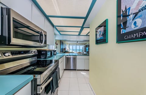 Cook and not miss the view