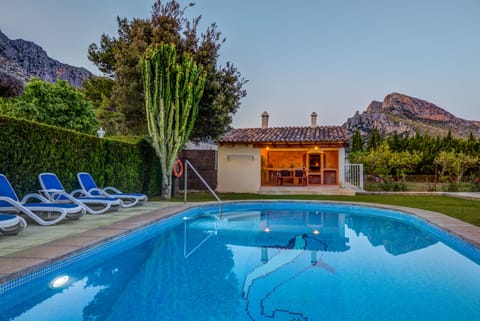 At sunset it is very nice and quiet!!!💕😊😉👌🏡🏊‍♀️
