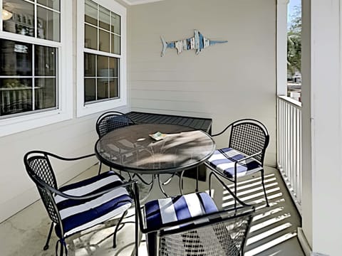 Welcome to The Village #511