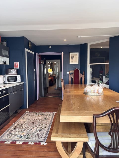 Kitchen leading to garden 