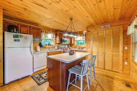 Kitchen | Cooking Basics | Toaster | Crockpot | Microwave