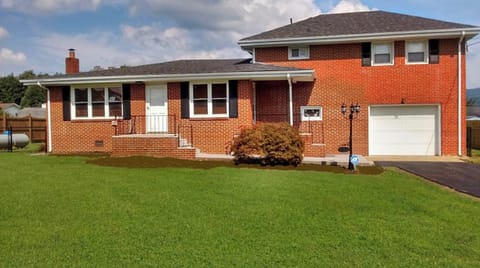 Message me for the BEST rates. Walk to the river, nice, quiet neighborhood.