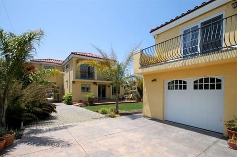 driveway and view of front house