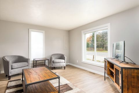 Living Room with Pullout Full Size Bed
