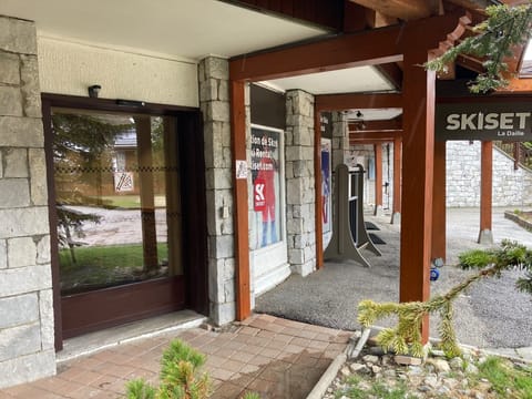 Local entrance right by the ski hire shop where our guests get a 30% discount.