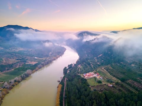 Arial view of Finca/Farm El-Figueral on the River Ebro 