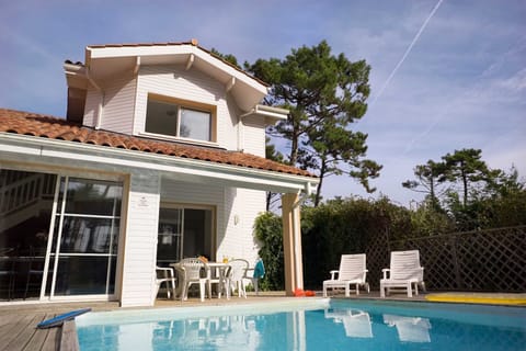 Enjoy this beautiful villa in Moliets