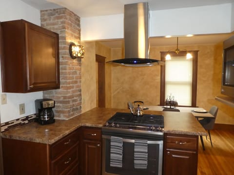 Updated Cabs, lighting, appliances