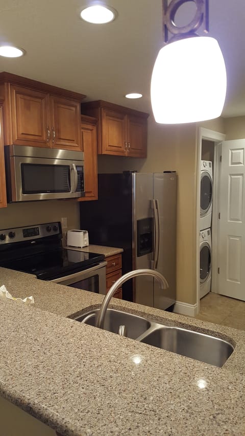 Remodeled Kitchen with new appliances and Front load Washer/Dryer