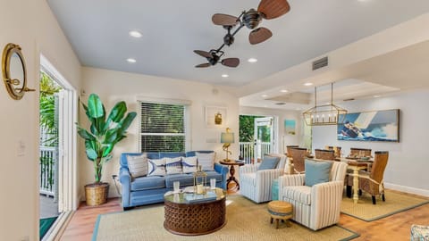 BANANA BLOSSOMS is a recently renovated townhome located in Truman Annex...