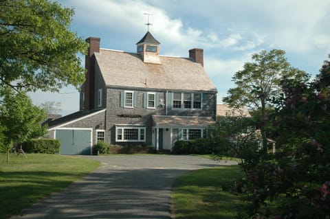 MAIN HOUSE AT 'THE WYNFAL