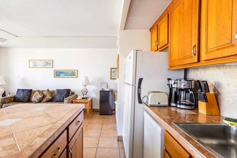 Kitchen - fully stocked with pots/pans/dishes/utensils etc.