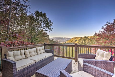 Brevard Vacation Rental | 3BR | 3BA | 2,113 Sq Ft | Stairs Required