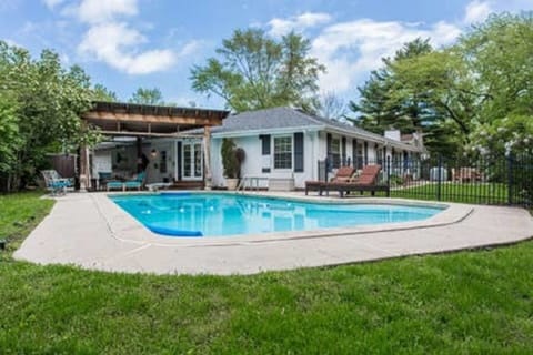 Heated in ground pool May-September!