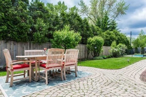 lots of outdoor living space