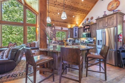 Center isle and kitchen