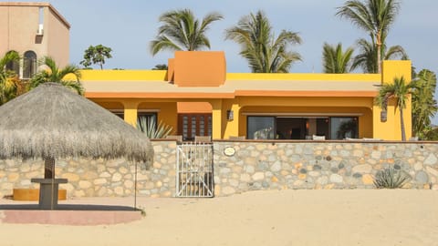 Welcome to Casa de la Playa.