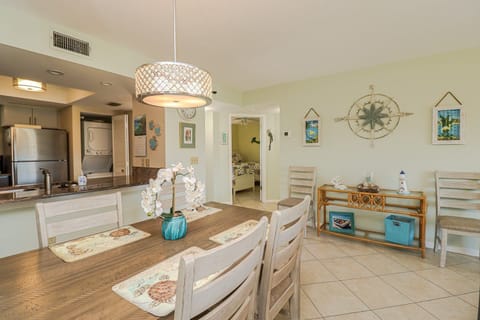 St. Augustine Beach Rentals Dining Room