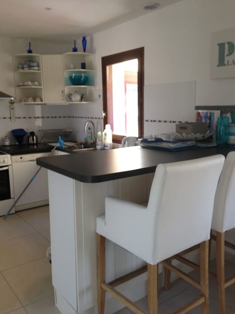 Kitchen - American bar