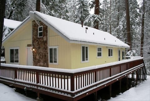 Twain Harte Lodging - Dodge Ridge Lodging - 22 Miles From Dodge Ridge