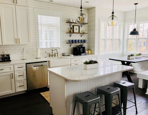 Kitchen has a full coffee station, toaster and the necessities.