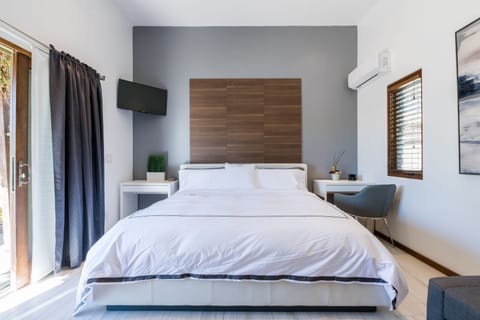 Work space next to the bed with Bluetooth C-Cube to enjoy your favorite music 