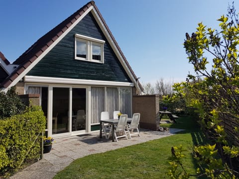 Tuin voorzijde (zuiden)