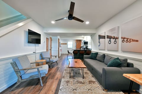 Open floor plan living/dining/kitchen area