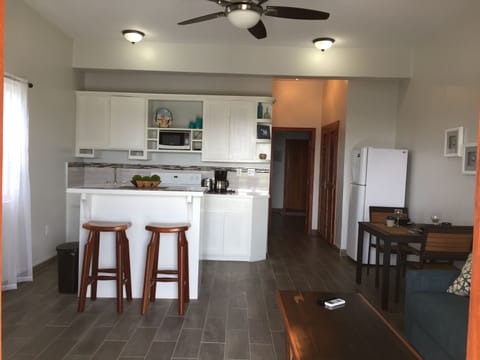 Spacious modern Kitchen!