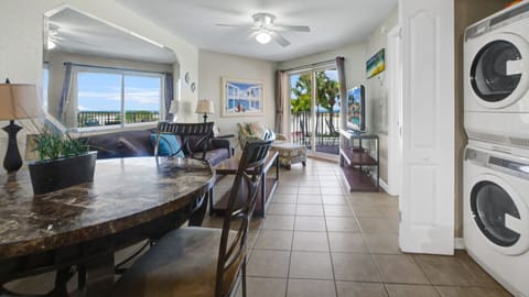Surf Beach Room 203 Living Room(3)