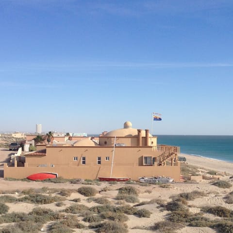 Private Beach house on the nicest beach in the area 