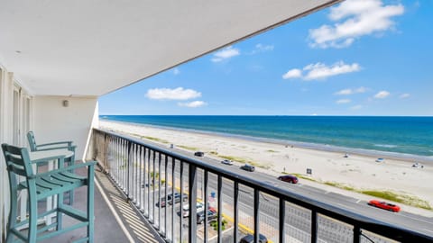 8th floor Gulf Front view looking East