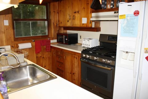 Small but really well-equipped kitchen.  Quiet dishwasher, too.