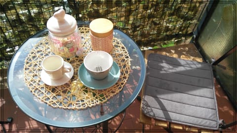 Colazione al sole.
Breakfast in the Italian sun.