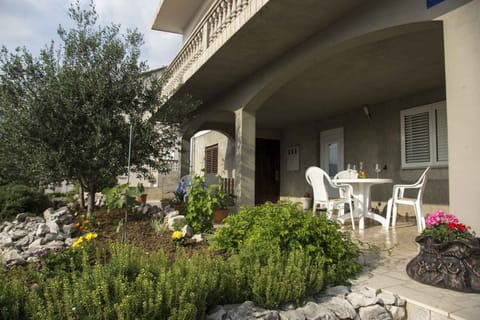 terrace