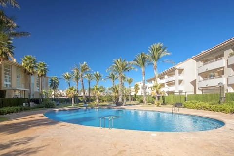 Pool in Golden Beach