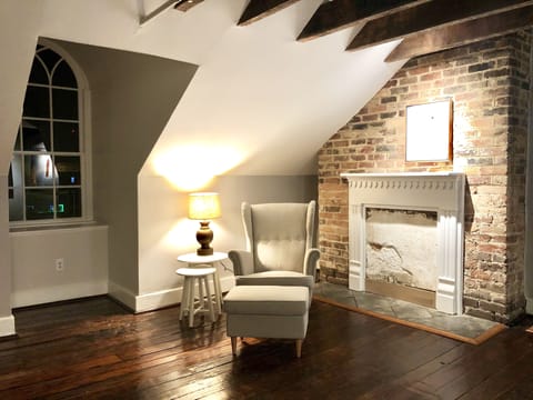 Put your feet up and relax on top of the world in Old Towne Petersburg