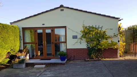 Rosehip Cottage, front entrance