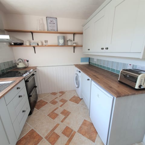 Separate, well-equipped kitchen