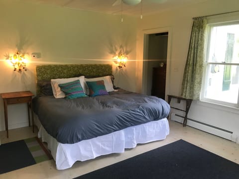 Master bedroom - main floor