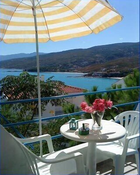 BALCON VIEW -FIRST FLOOR APARTMENT