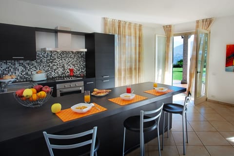 Breakfast is served!